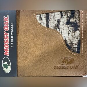 Mossy Oak Outdoorsman Bifold Wallet Brown